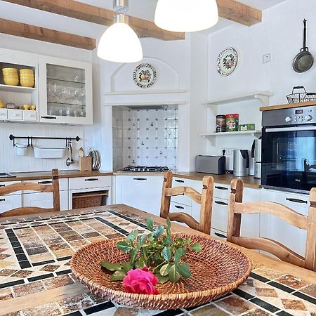 Ferienhaus Kleine Flucht Neuendorf Putbus Extérieur photo