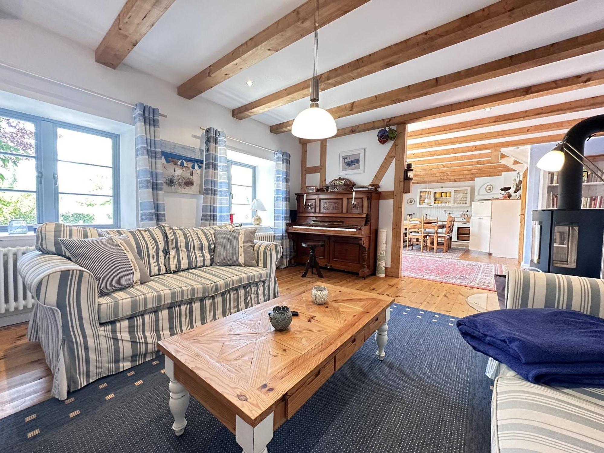 Ferienhaus Kleine Flucht Neuendorf Putbus Extérieur photo